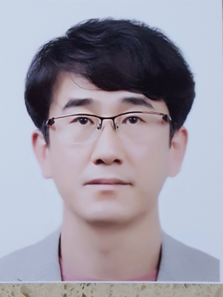 화웅 한성태