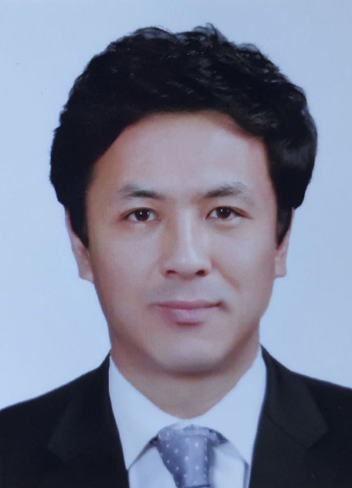 초연 초연 김종일